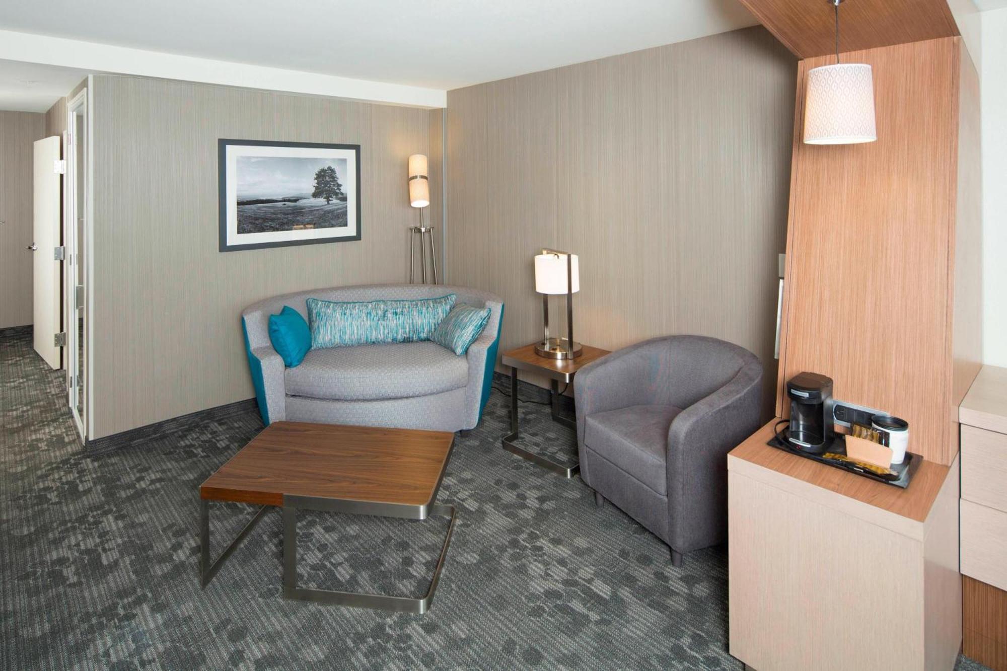 Courtyard By Marriott Dallas Midlothian At Midlothian Conference Center Dış mekan fotoğraf