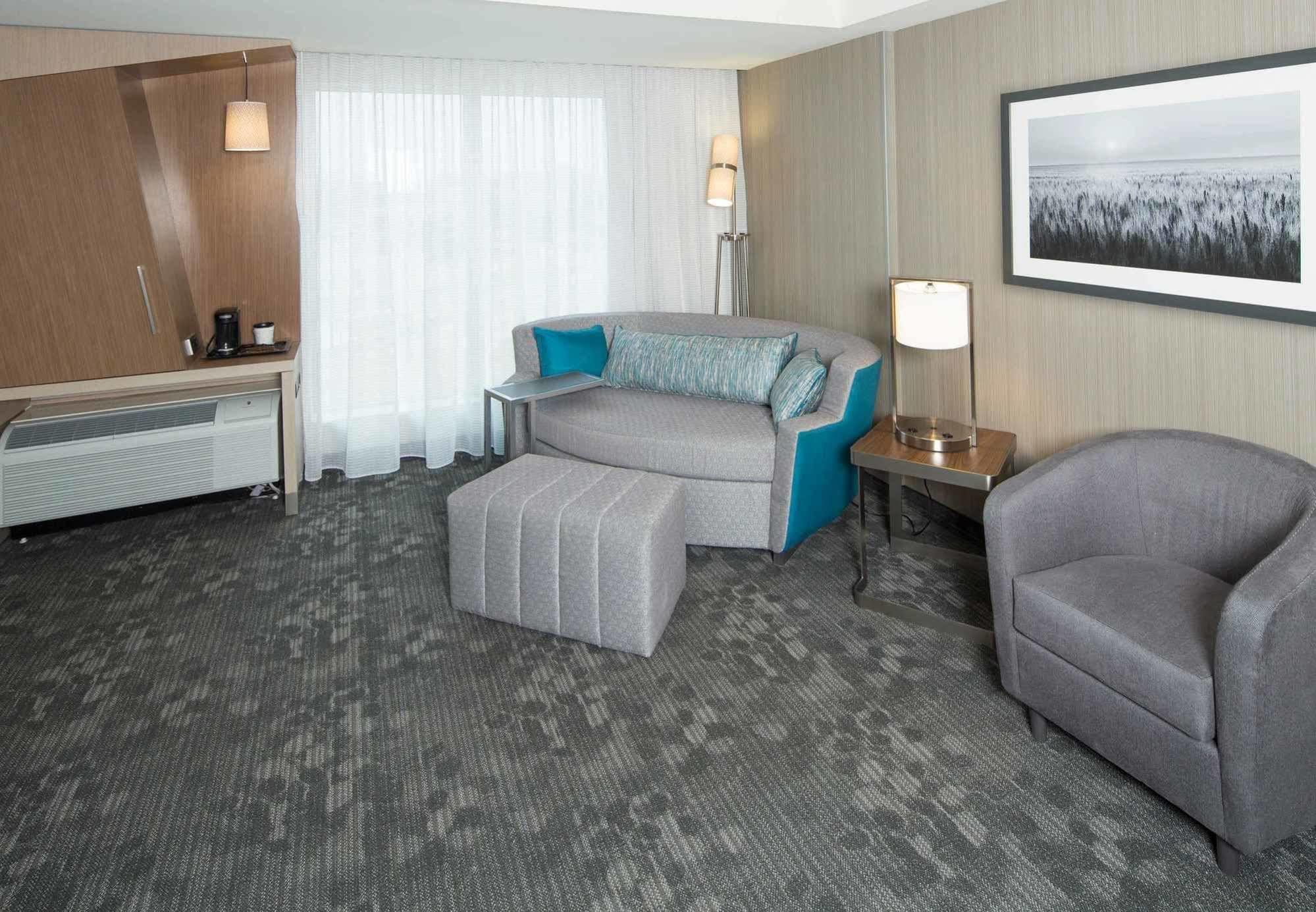 Courtyard By Marriott Dallas Midlothian At Midlothian Conference Center Dış mekan fotoğraf